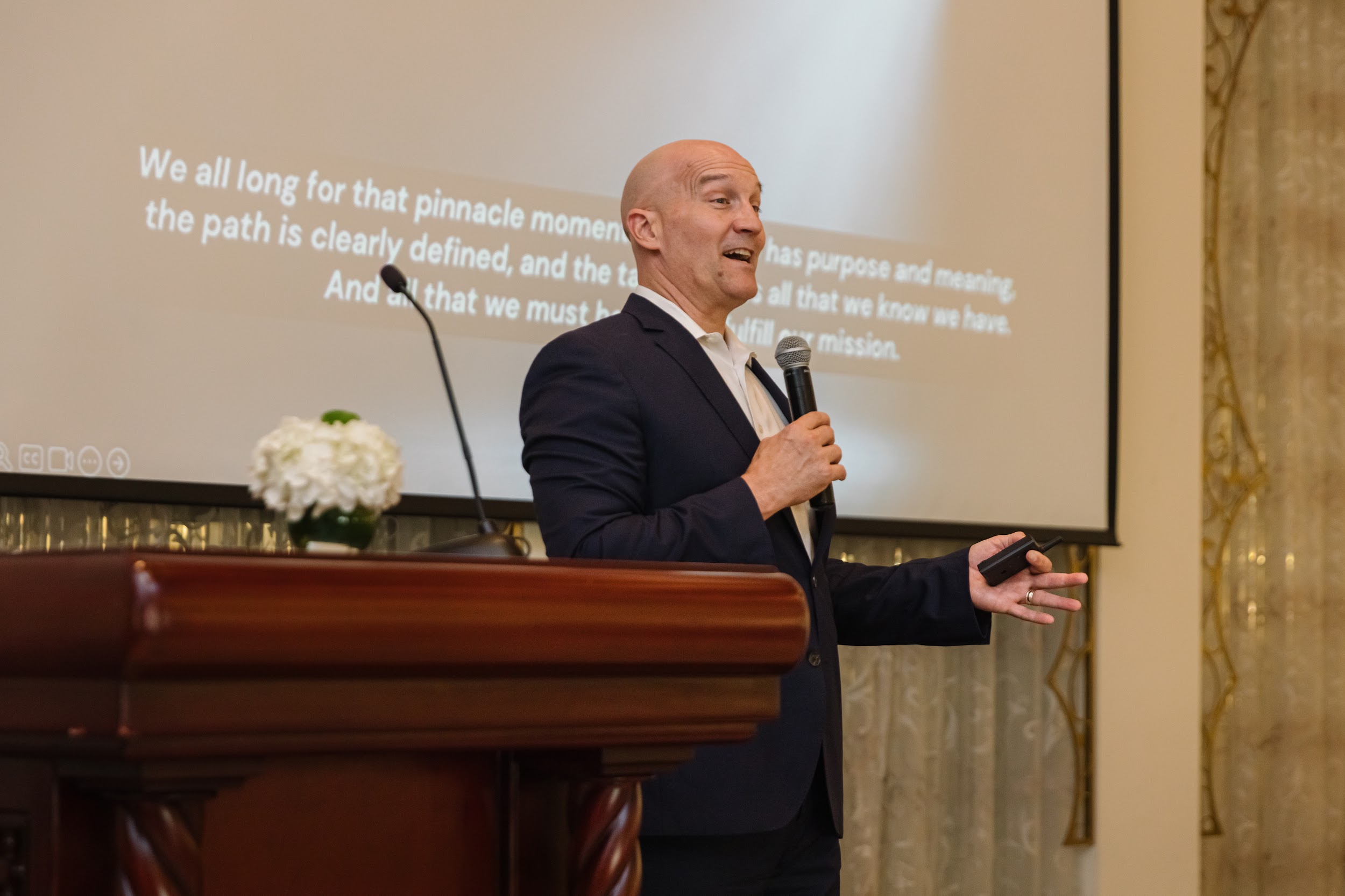 Founder, speaker & entrepreneur Curt Cronin & Fellow attendees at The Syndicate Global Dubai event 2025.